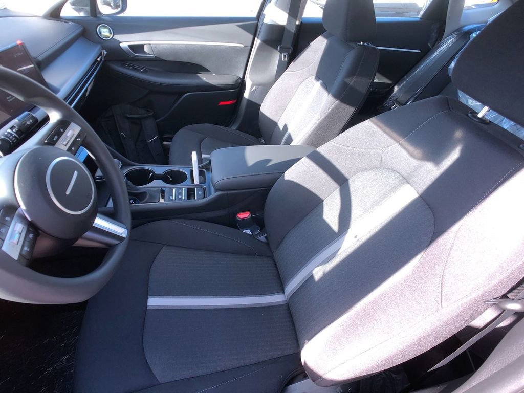 New 2025 Hyundai Sonata SE image 12