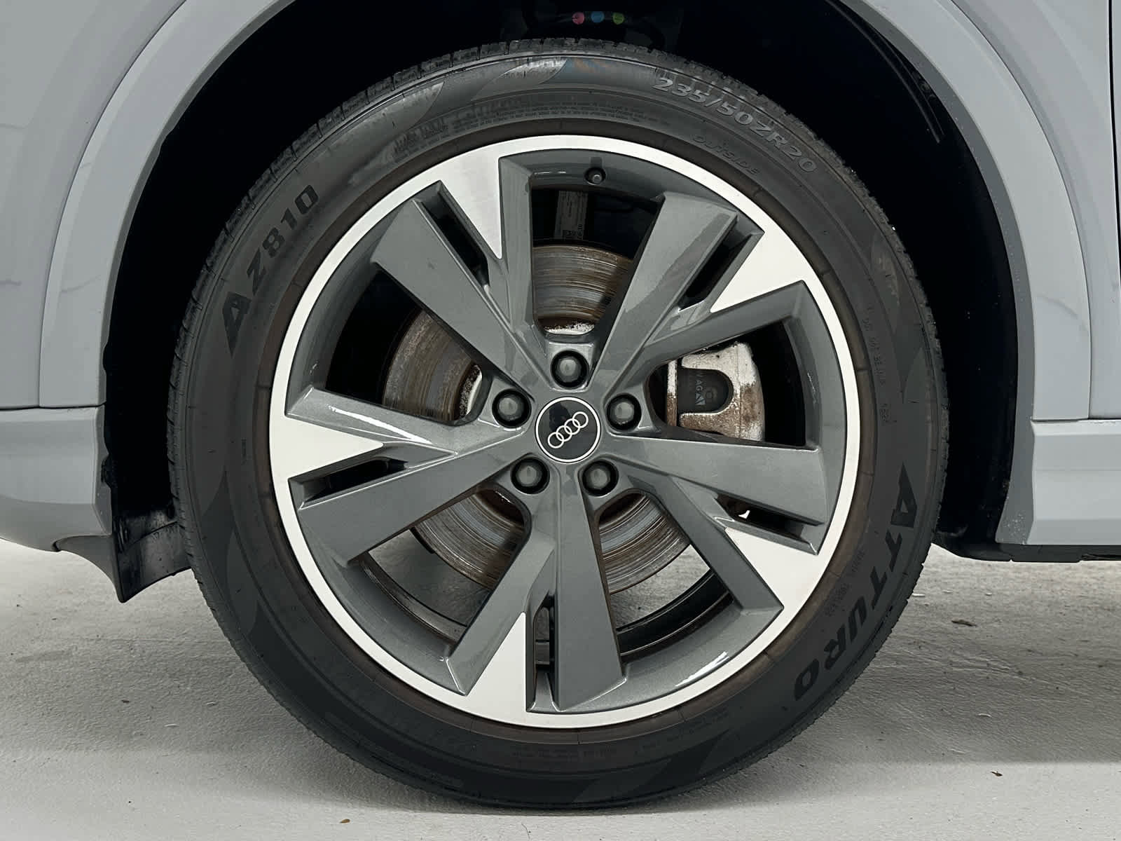 Used 2023 Audi Q4 e-tron Premium w/ Convenience Package image 9