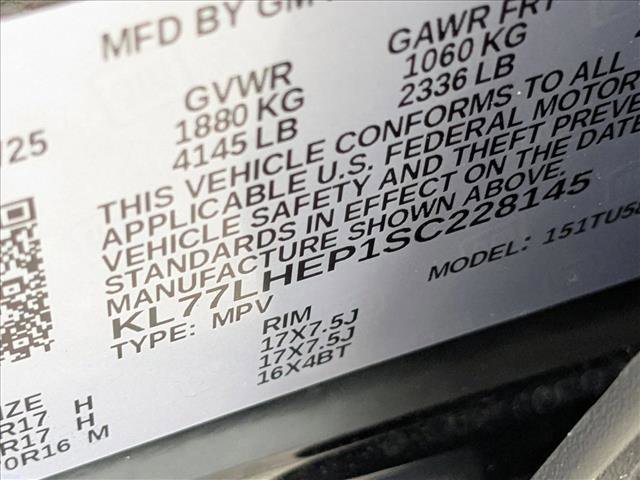 Used 2025 Chevrolet Trax LT w/ LT Convenience Package image 15