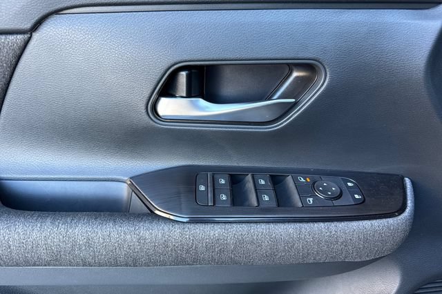 Certified 2026 Nissan Kicks SV w/ Charging Package FWD image 11