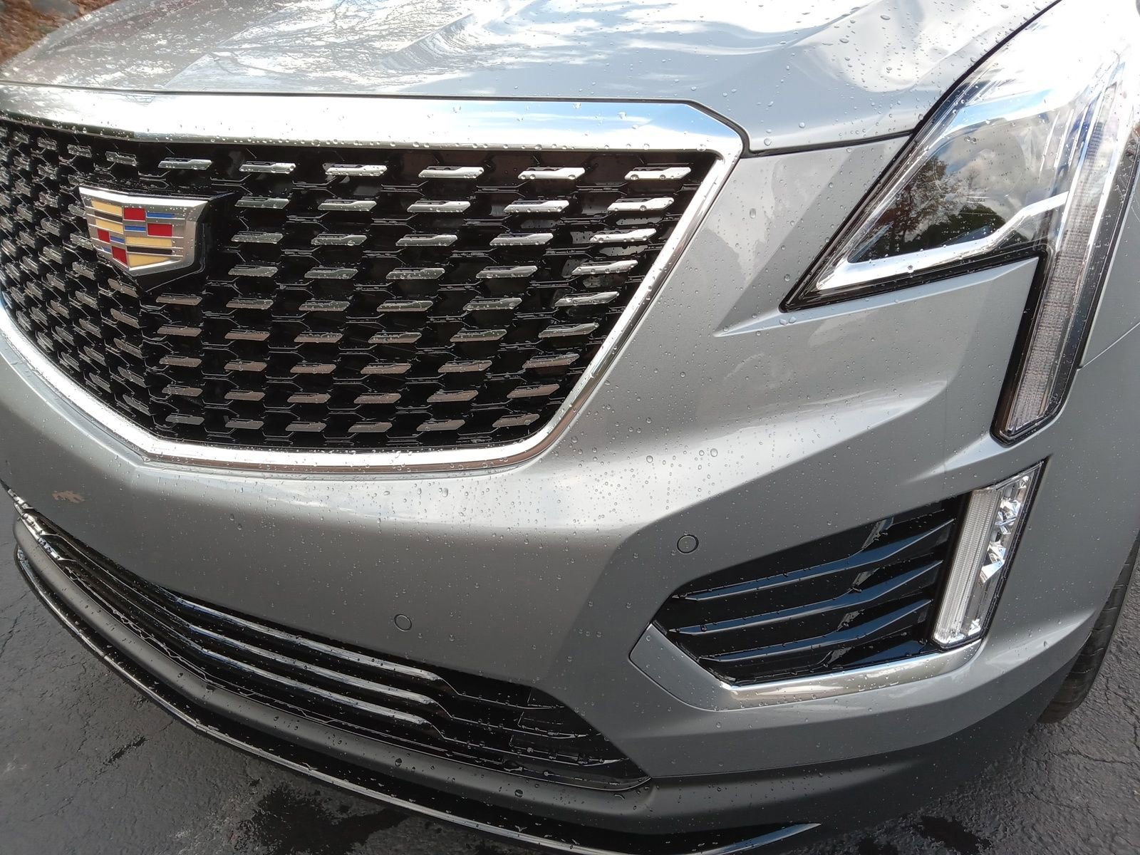 New 2026 Cadillac XT5 Luxury image 7