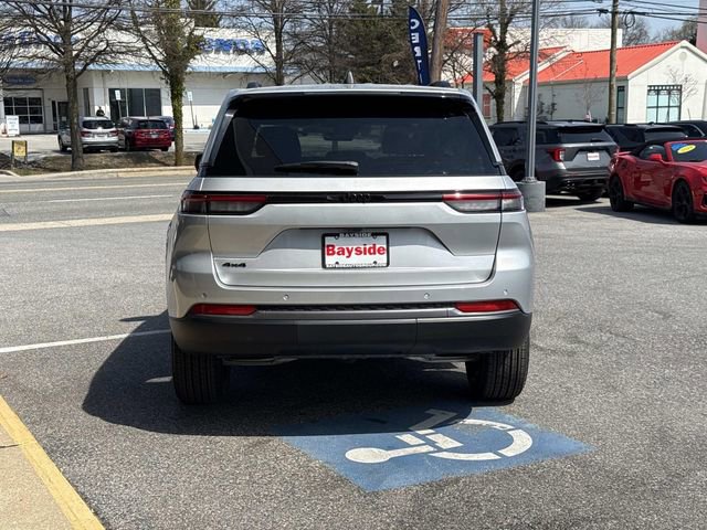 New 2026 Jeep Grand Cherokee Laredo image 23