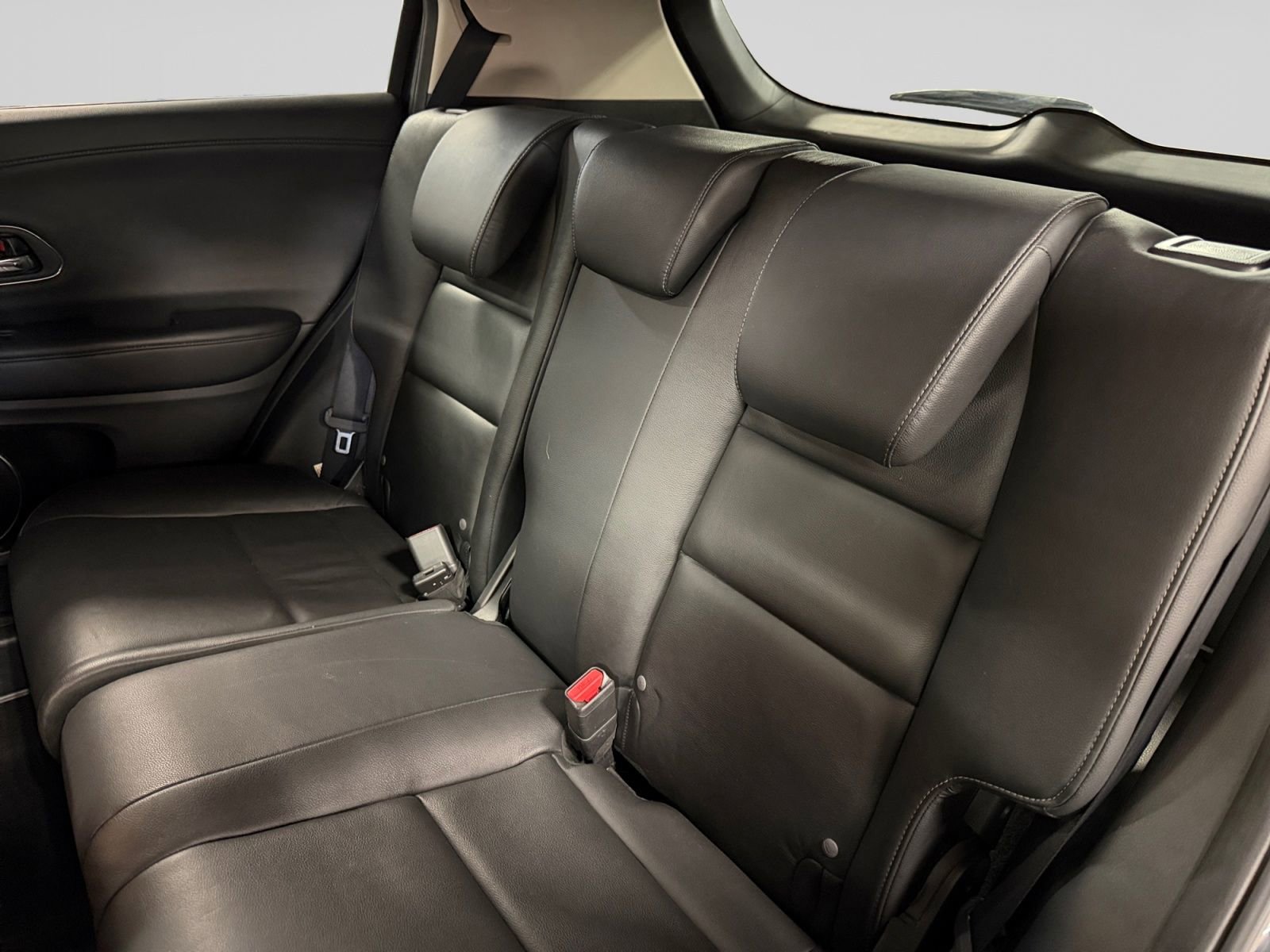 Used 2017 Honda HR-V EX-L image 22