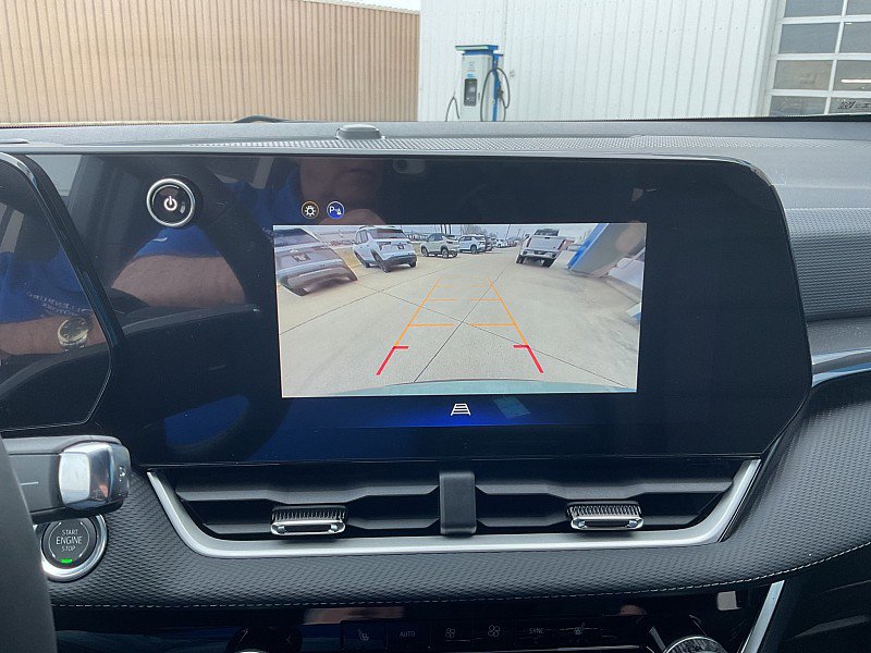 New 2026 Chevrolet Equinox LT w/ Convenience Package II image 16