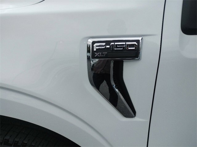 Used 2022 Ford F150 XLT w/ XTR Package image 11