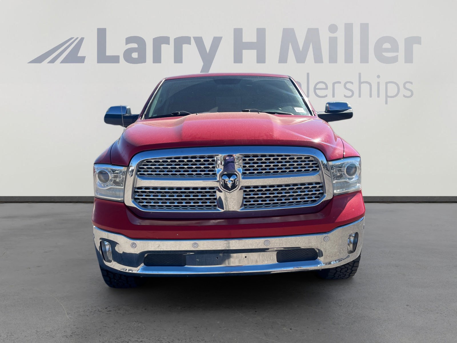 Used 2018 RAM 1500 Laramie w/ Convenience Group image 8