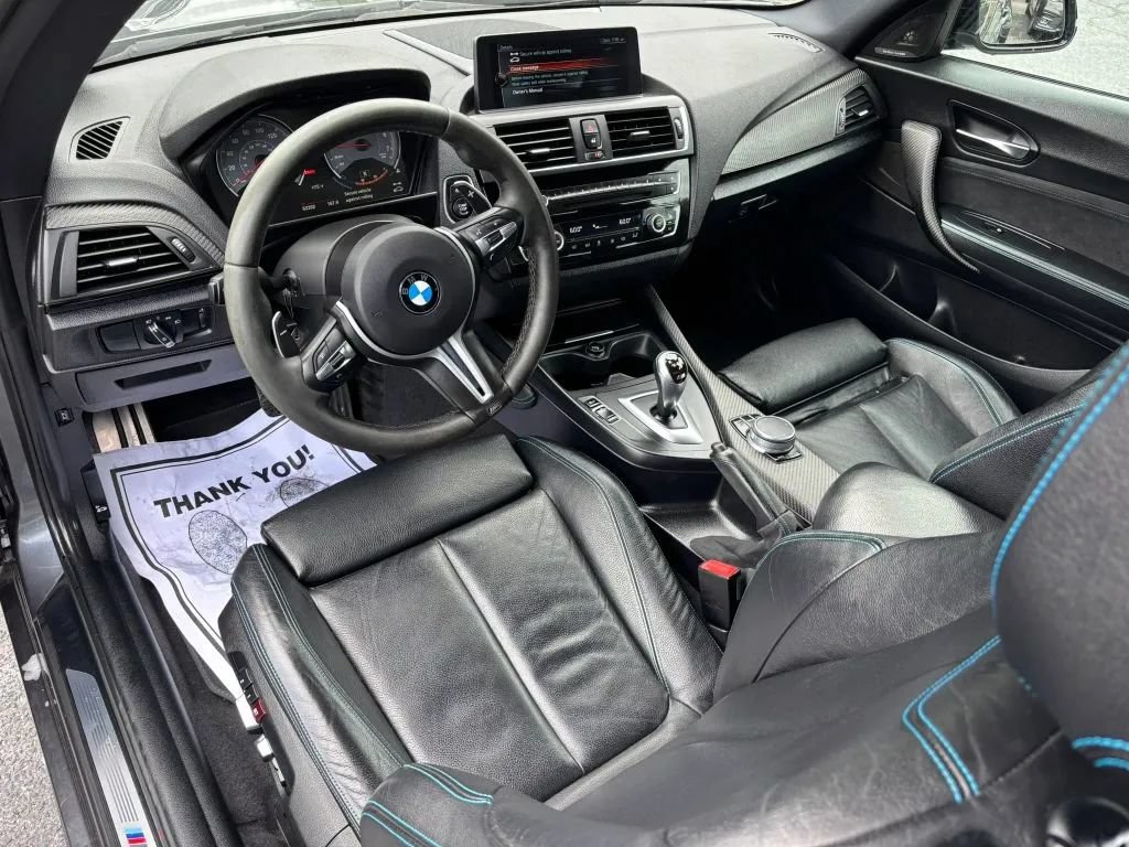 Used 2017 BMW M2 RWD image 2