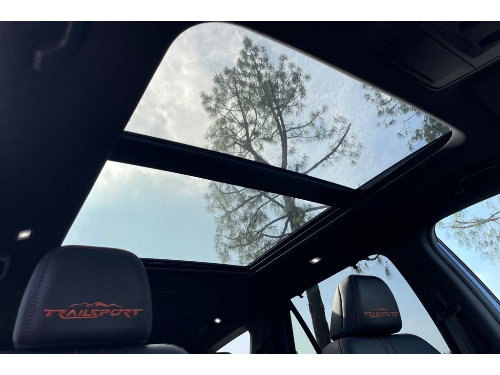Certified 2025 Honda Pilot TrailSport image 21