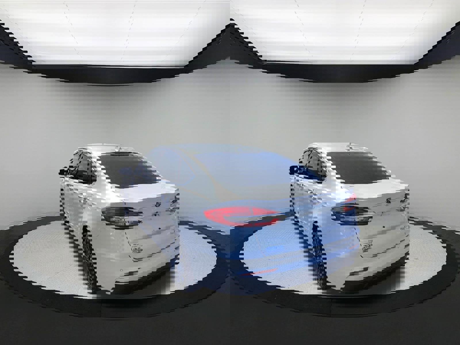 Used 2019 Ford Fusion SEL image 6