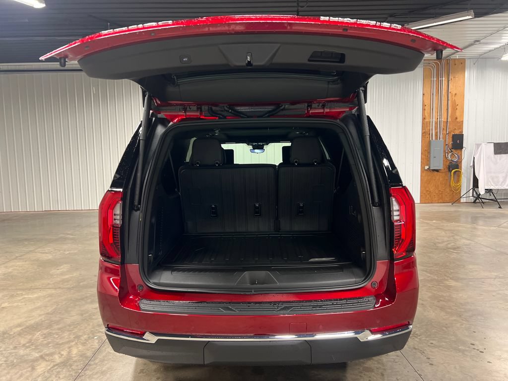 New 2026 GMC Yukon XL Elevation w/ Elevation Premium Package AWD/4WD image 11