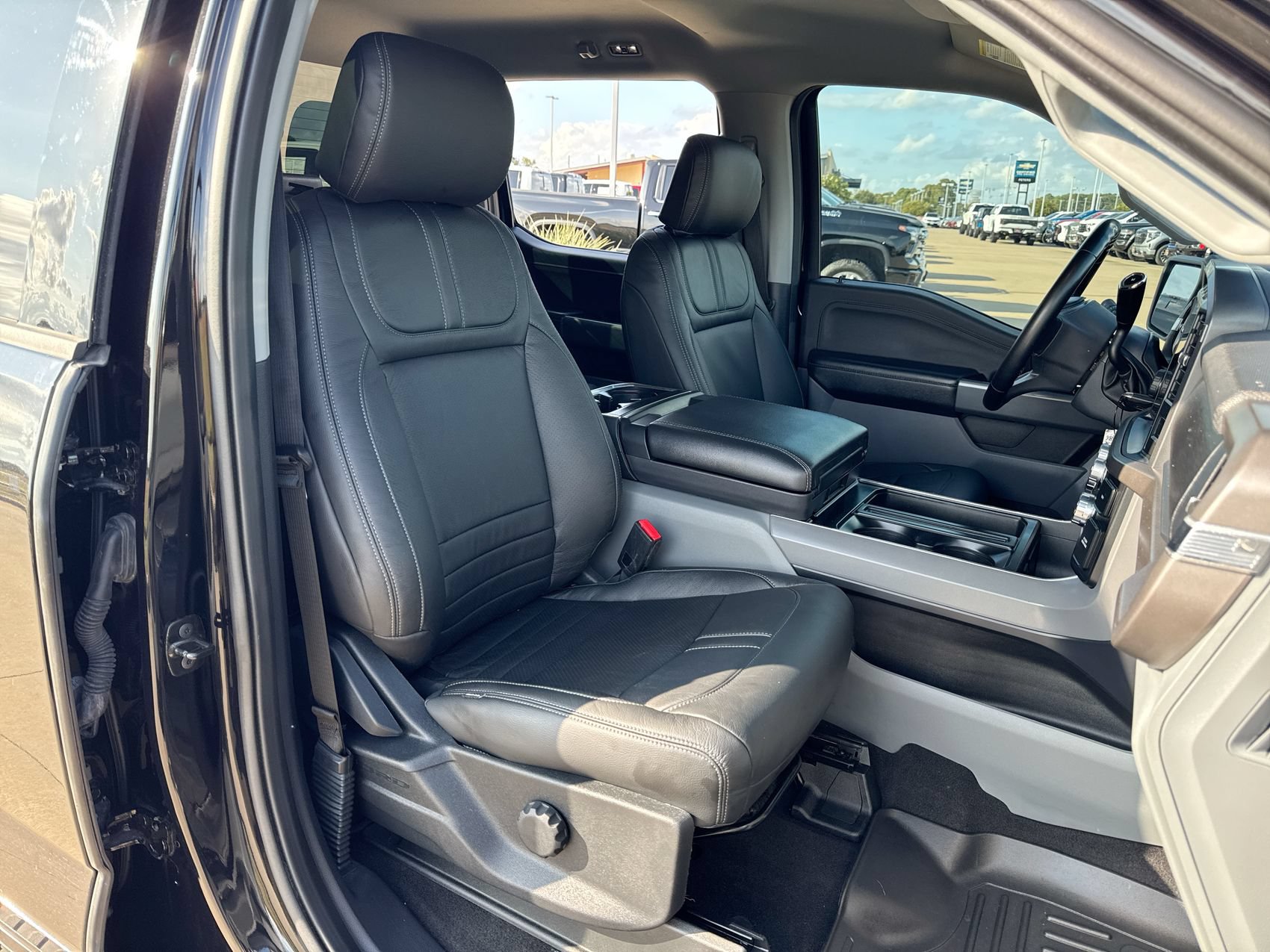 Used 2024 Ford F150 XLT w/ Mobile Office Package AWD/4WD image 26