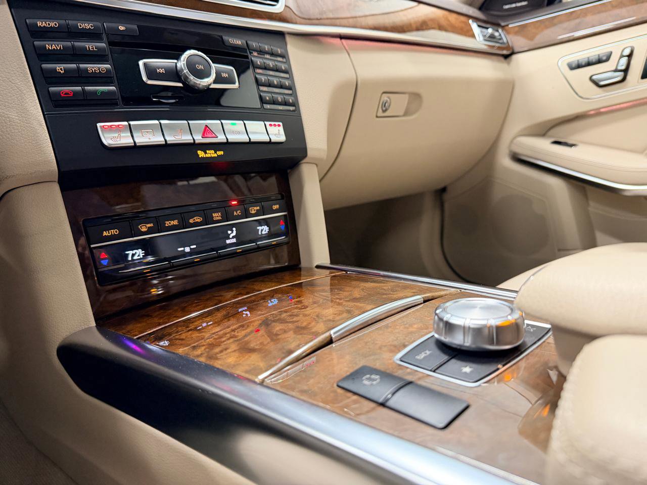 Used 2014 Mercedes-Benz E 350 E350 Sedan image 36