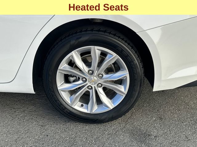 Used 2023 Chevrolet Malibu LT image 9