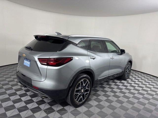 Used 2023 Chevrolet Blazer Premier w/ Enhanced Convenience Package image 3