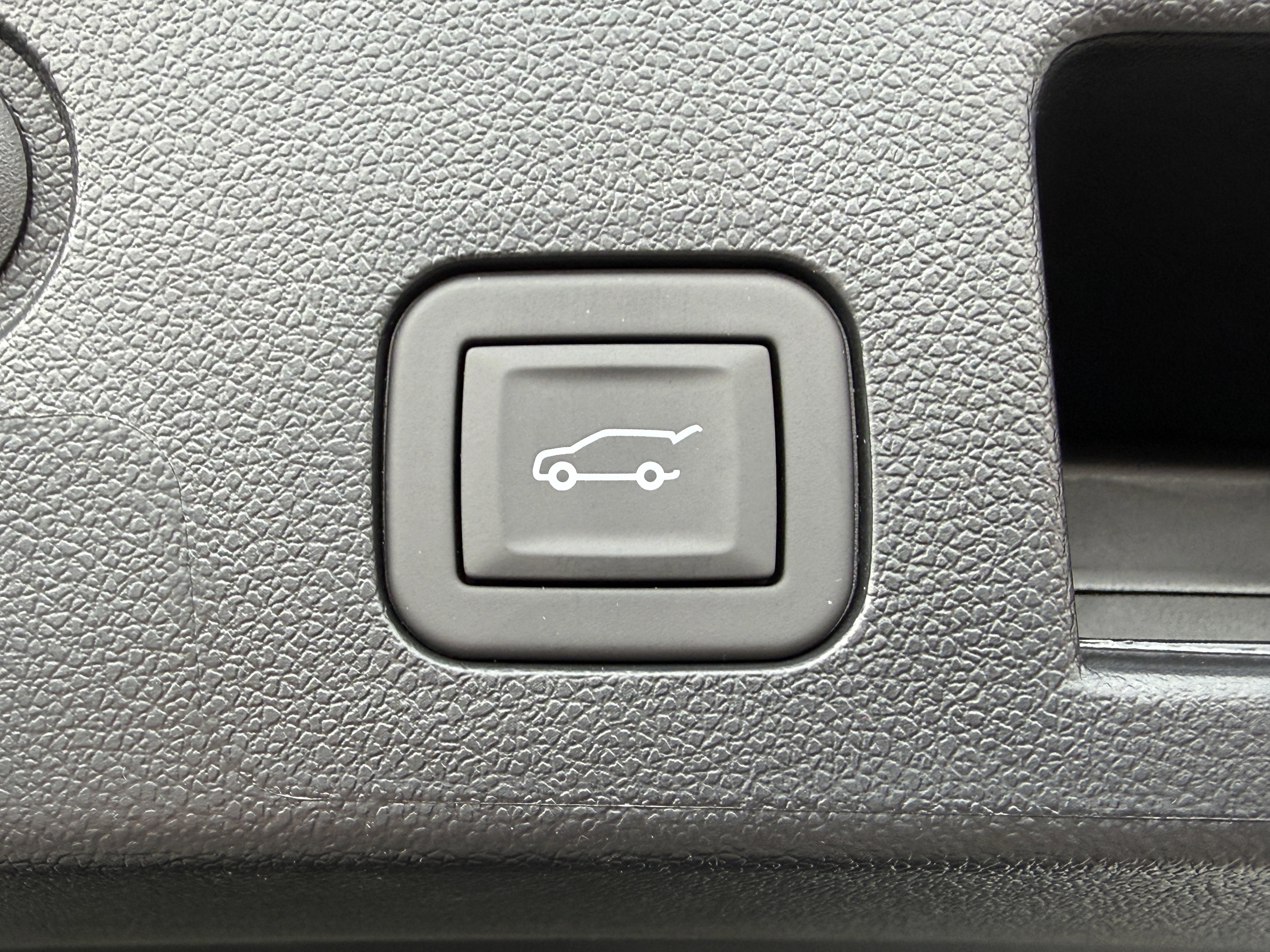 New 2026 GMC Terrain Elevation image 8