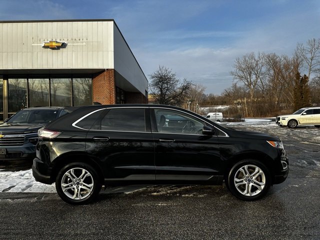 Used 2018 Ford Edge Titanium image 4