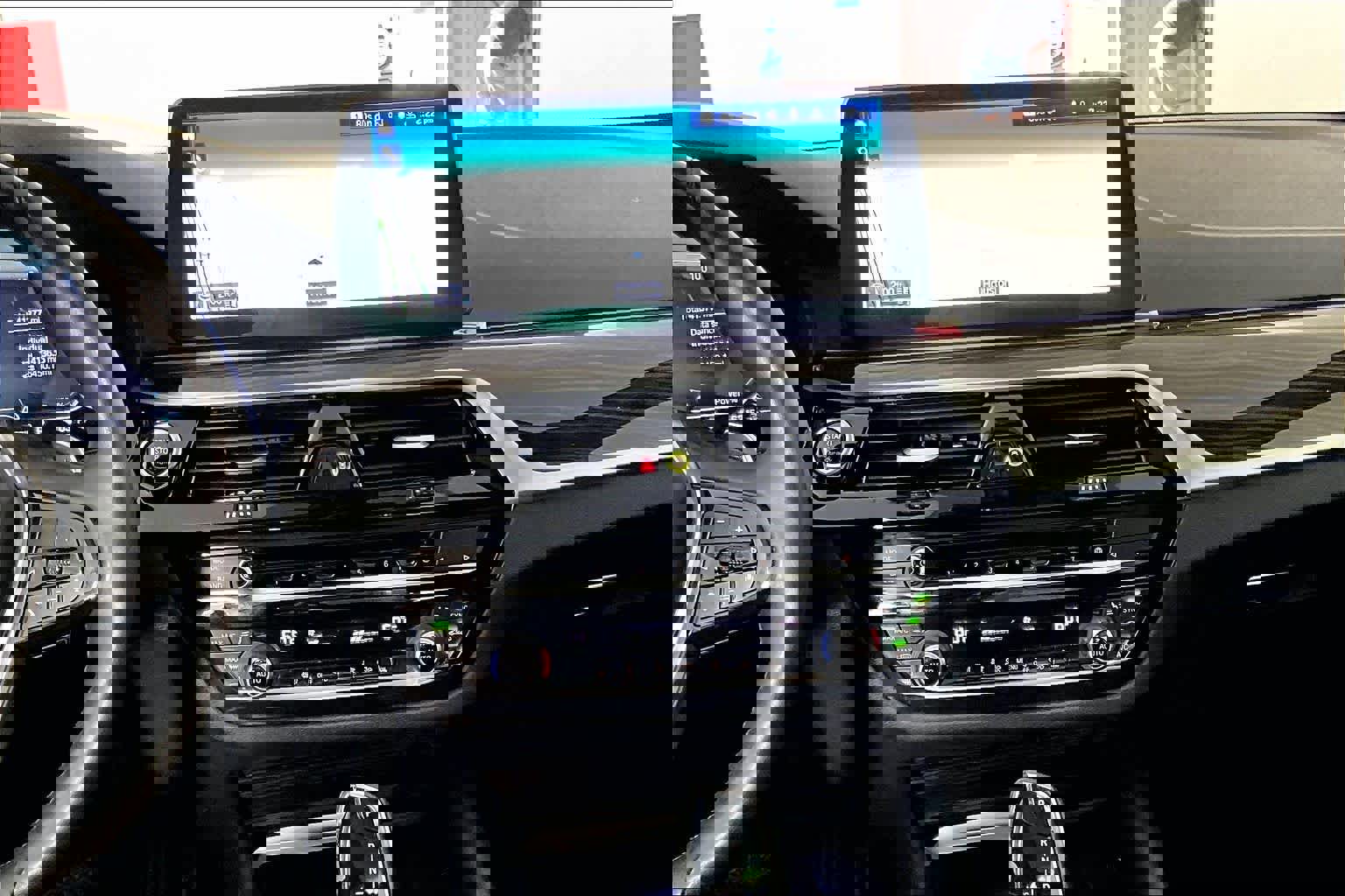 Used 2023 BMW 530e xDrive image 6