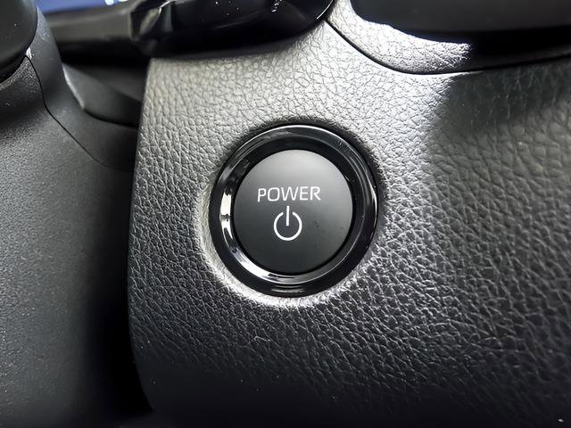 New 2025 Toyota Camry XLE image 21