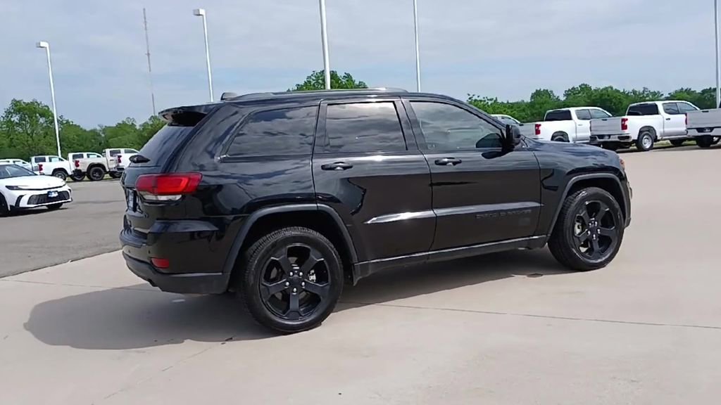 Used 2021 Jeep Grand Cherokee Freedom Edition RWD image 8