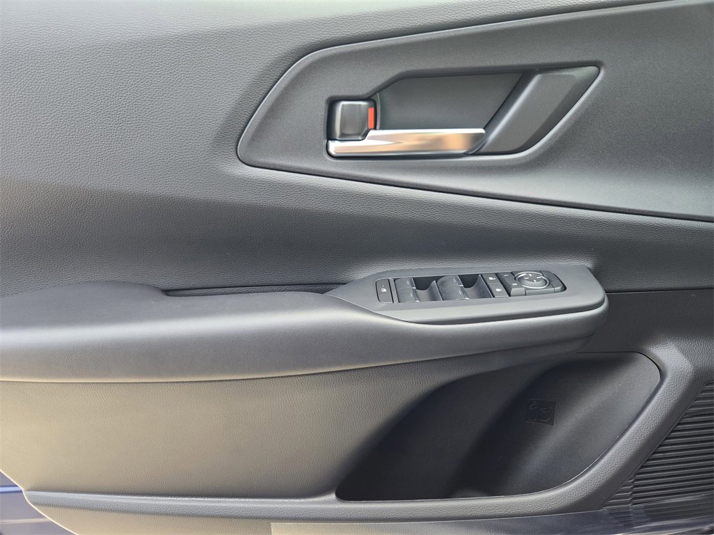 New 2025 Toyota Prius Plug-In Hybrid image 17