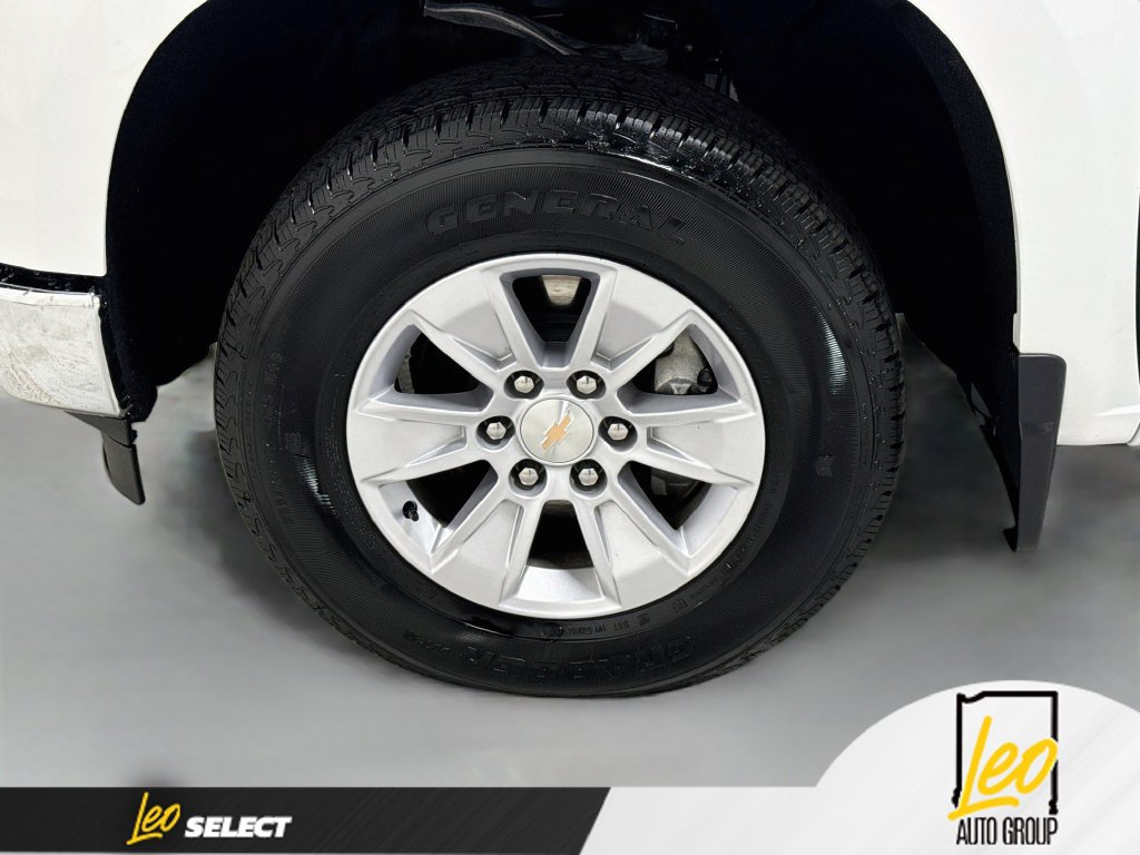 Used 2026 Chevrolet Silverado 1500 LT AWD/4WD image 34
