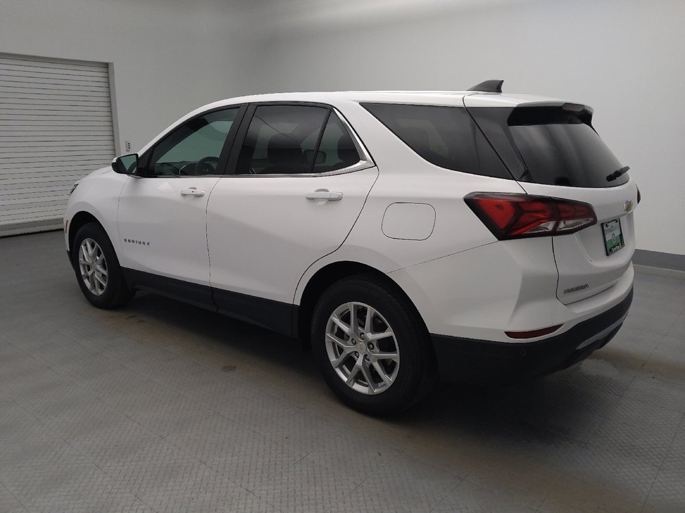 Used 2024 Chevrolet Equinox LT image 3