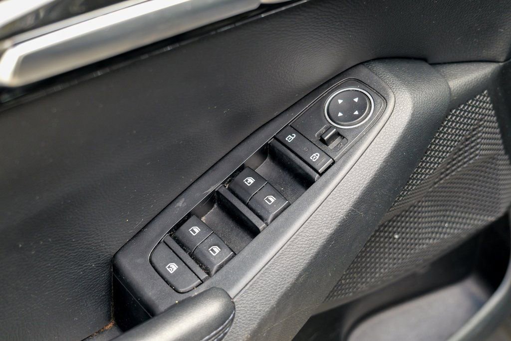 Used 2023 Kia Seltos S image 17