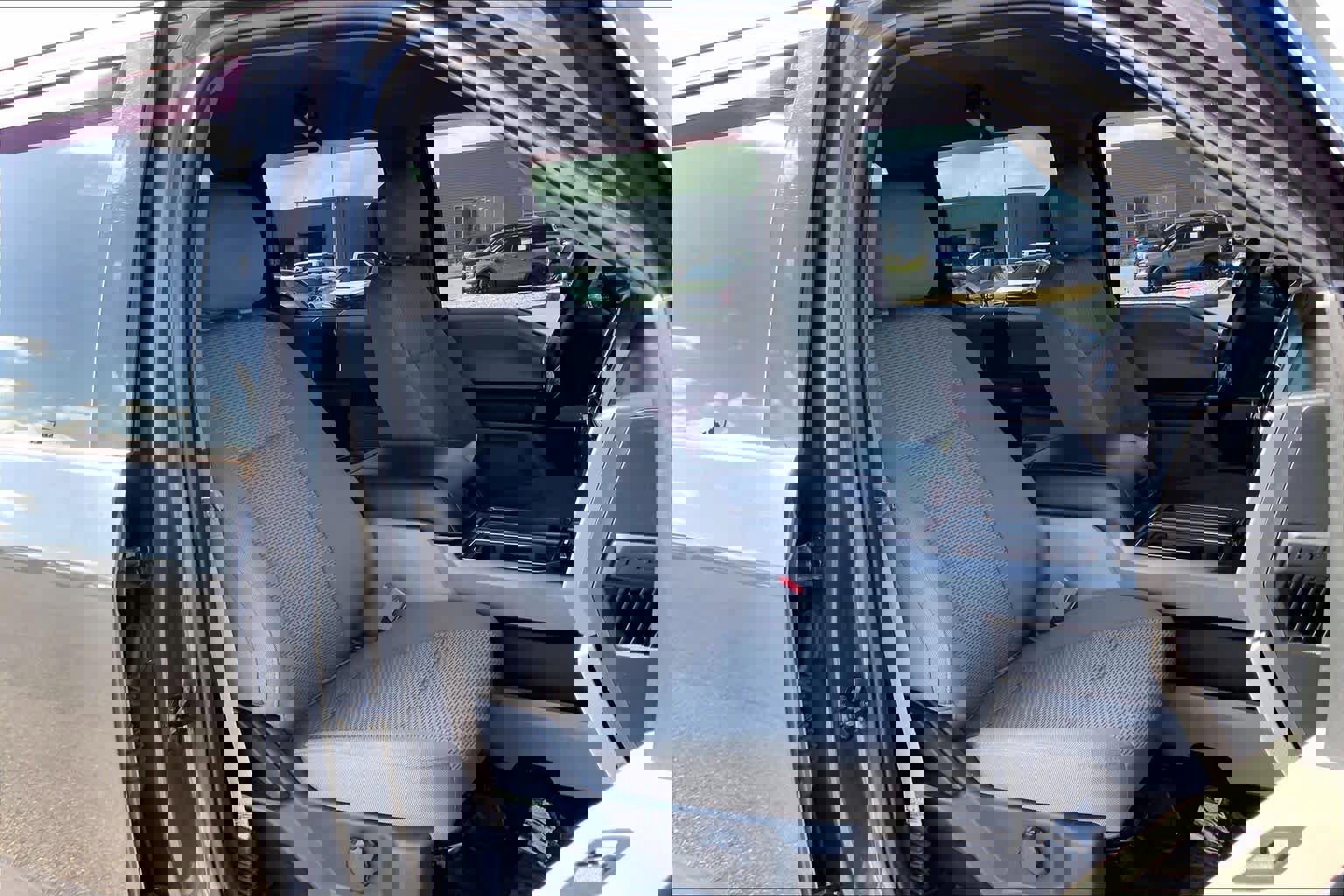 Certified 2019 Ford F150 XLT w/ Trailer Tow Package image 8