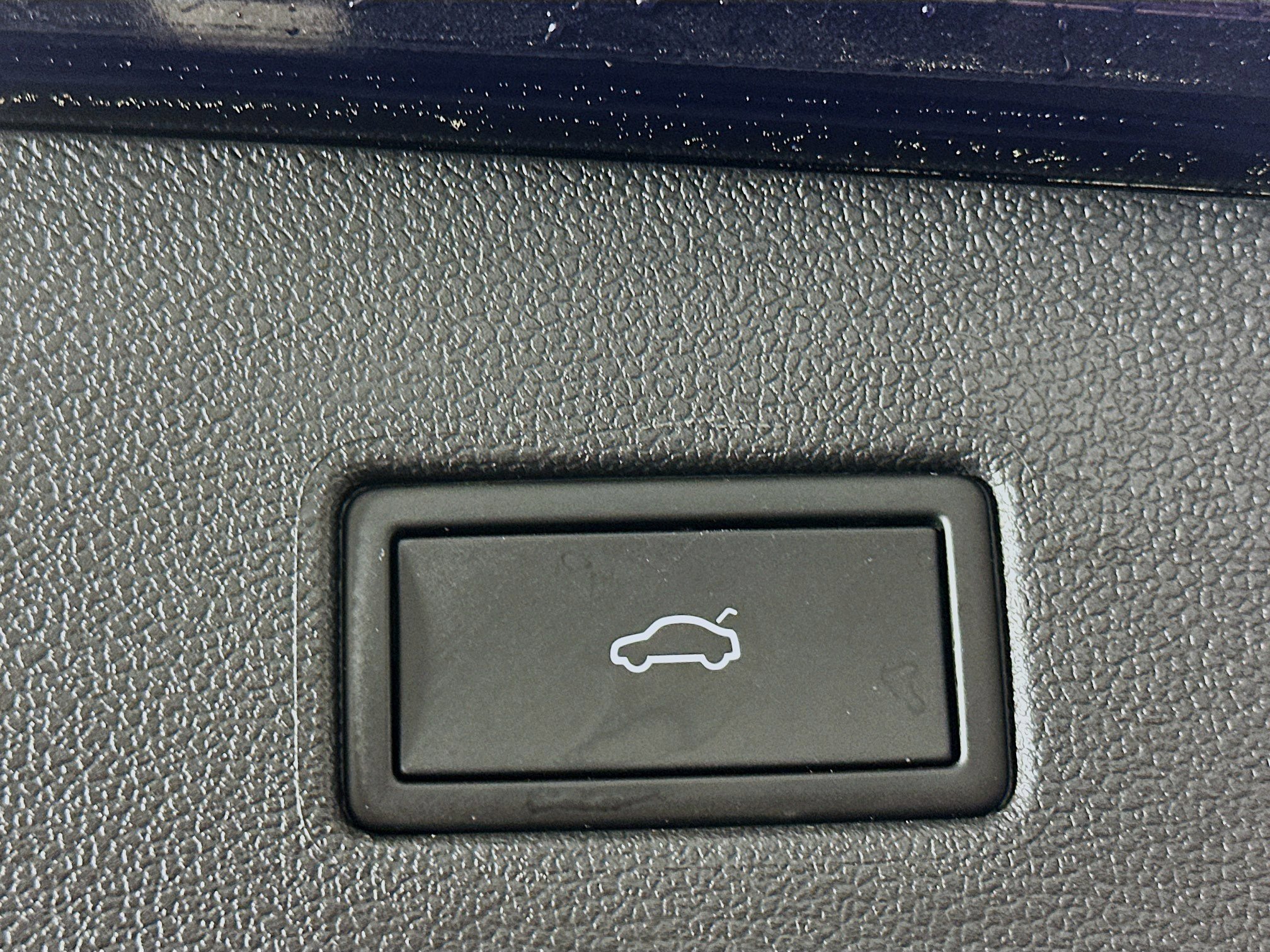 Used 2022 Volkswagen Tiguan SE image 29