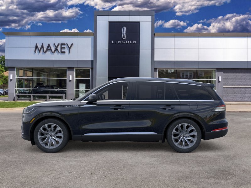 New 2026 Lincoln Aviator Reserve w/ Luxury Package AWD/4WD image 3