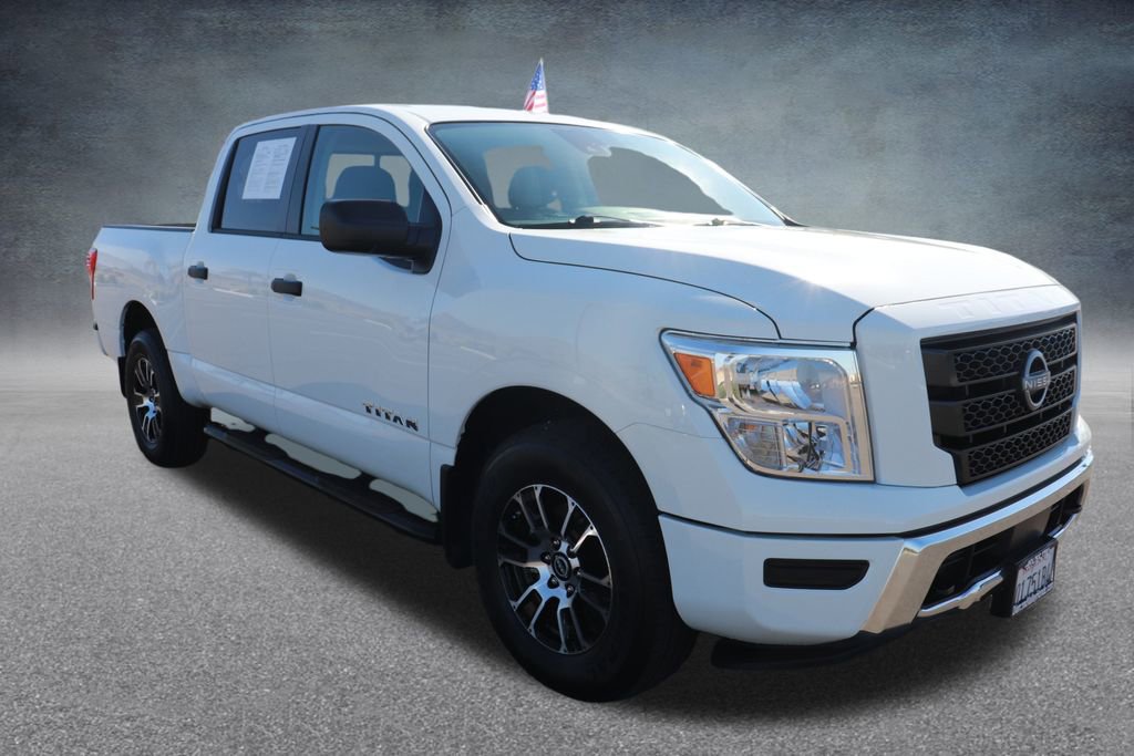 Used 2024 Nissan Titan SV