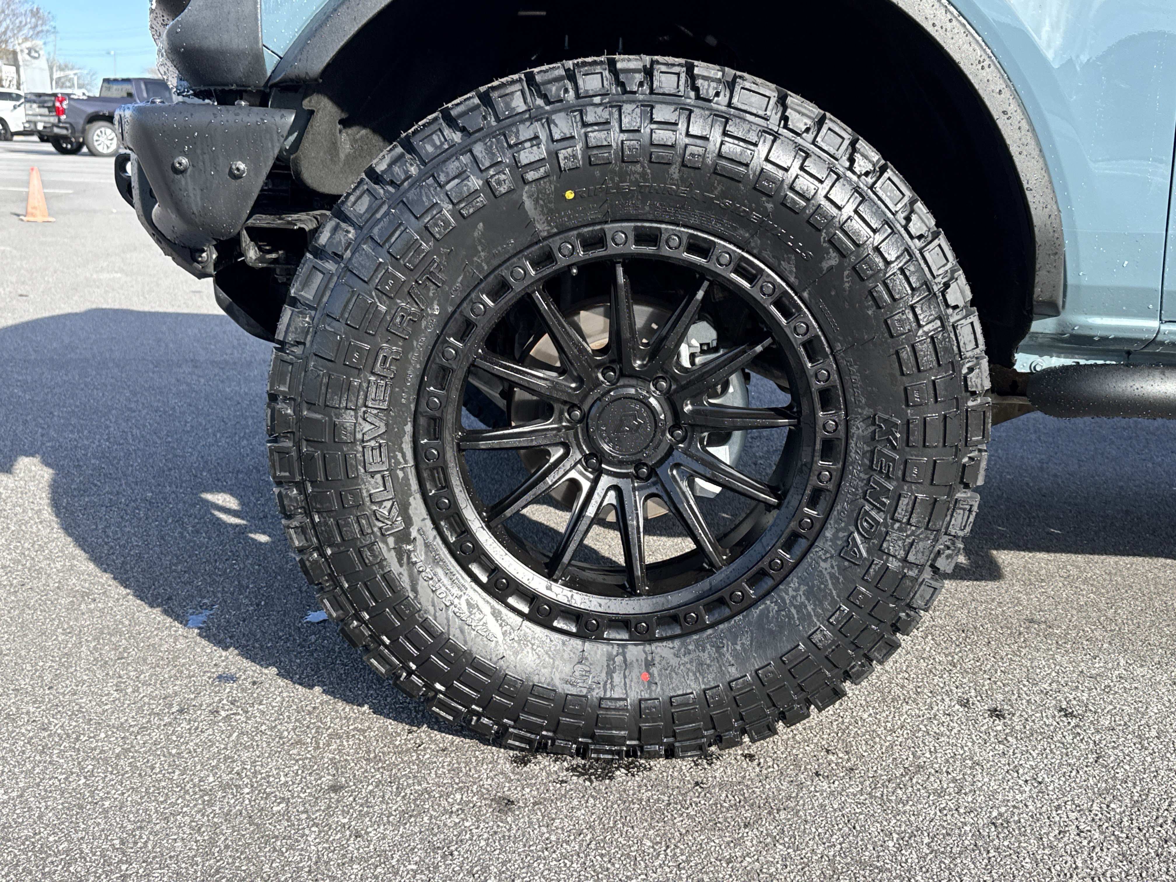 Used 2023 Ford Bronco Wildtrak image 13