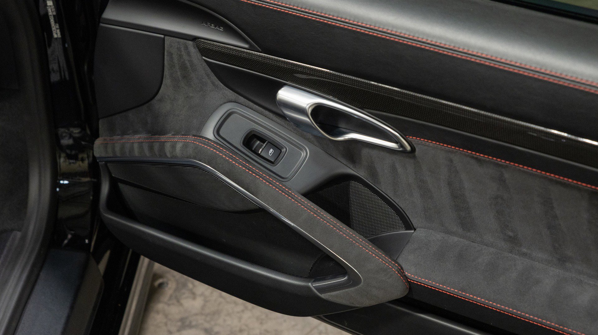 Used 2019 Porsche 911 Carrera 4 GTS image 44