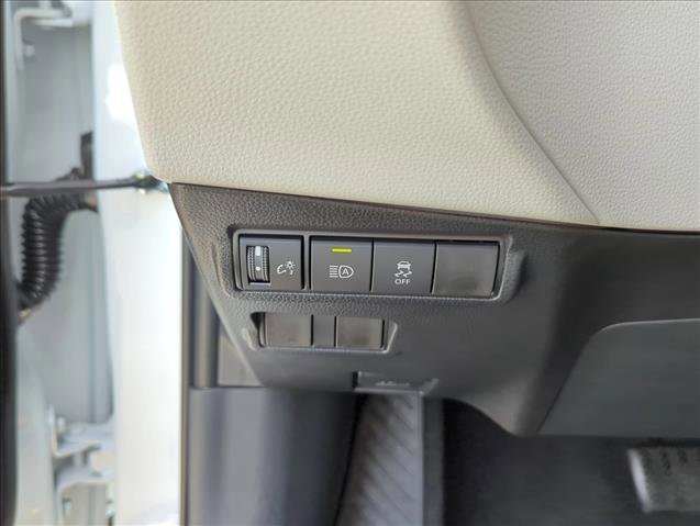 Certified 2026 Toyota Corolla Cross L FWD image 15