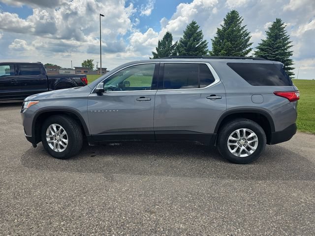Used 2021 Chevrolet Traverse LT w/ LPO, Floor Liner Package AWD/4WD image 2