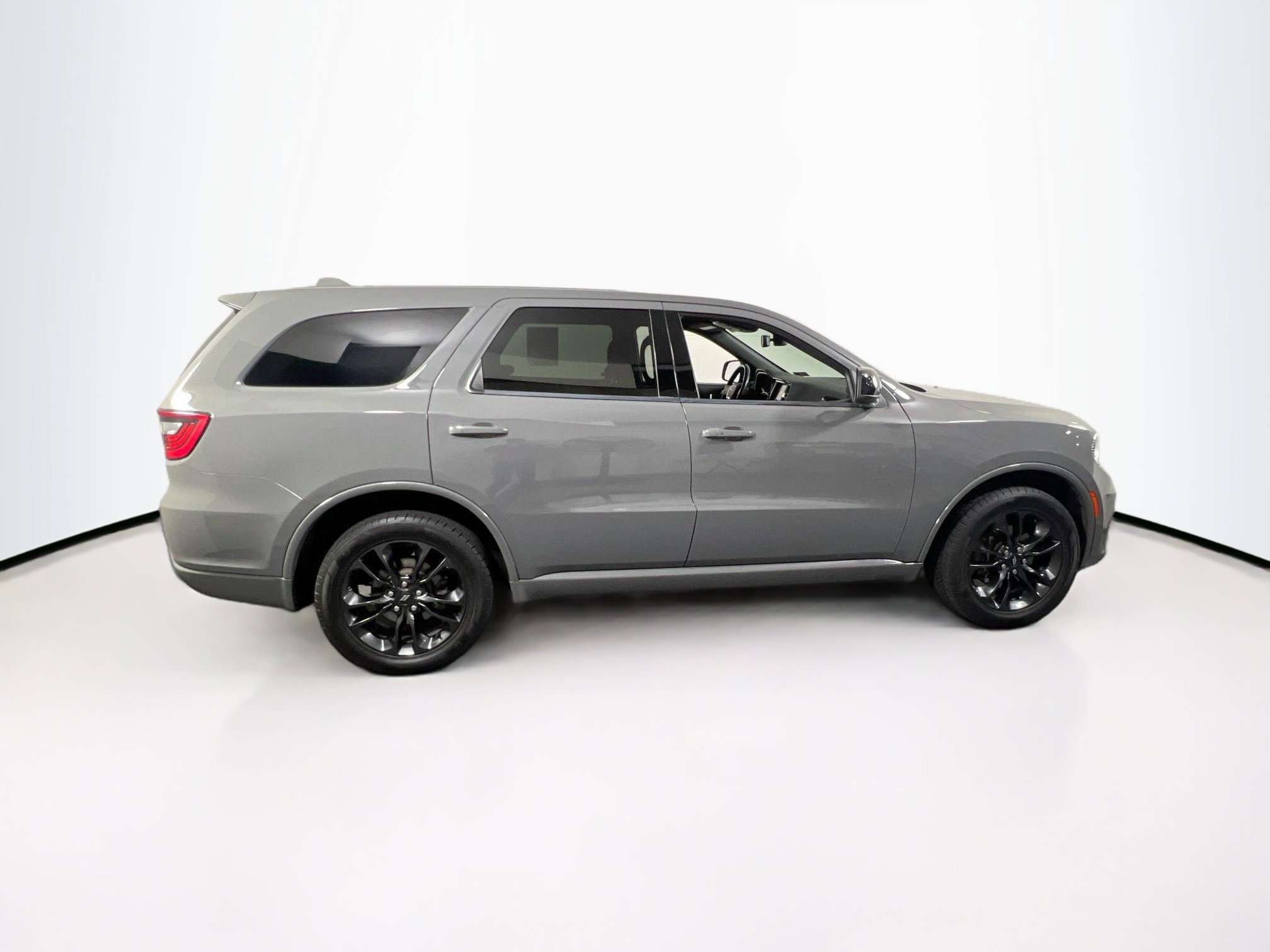 Used 2021 Dodge Durango SXT image 4