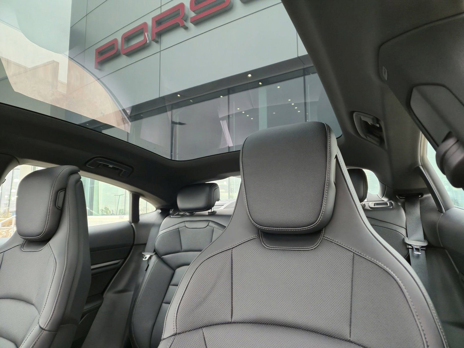 New 2025 Porsche Taycan image 19