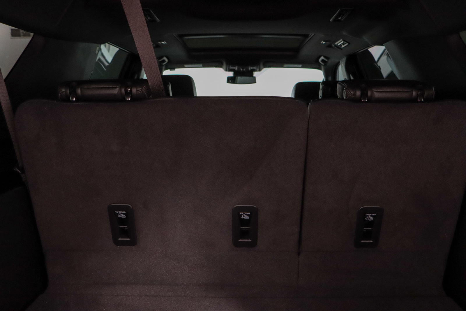 Used 2024 Chevrolet Suburban RST w/ Luxury Package image 34