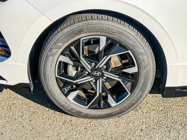 Used 2025 Hyundai Sonata SEL AWD/4WD image 10