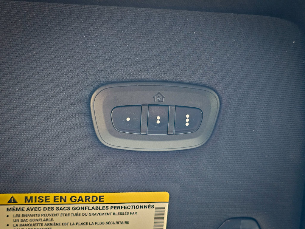 Used 2024 RAM 3500 Limited AWD/4WD image 38