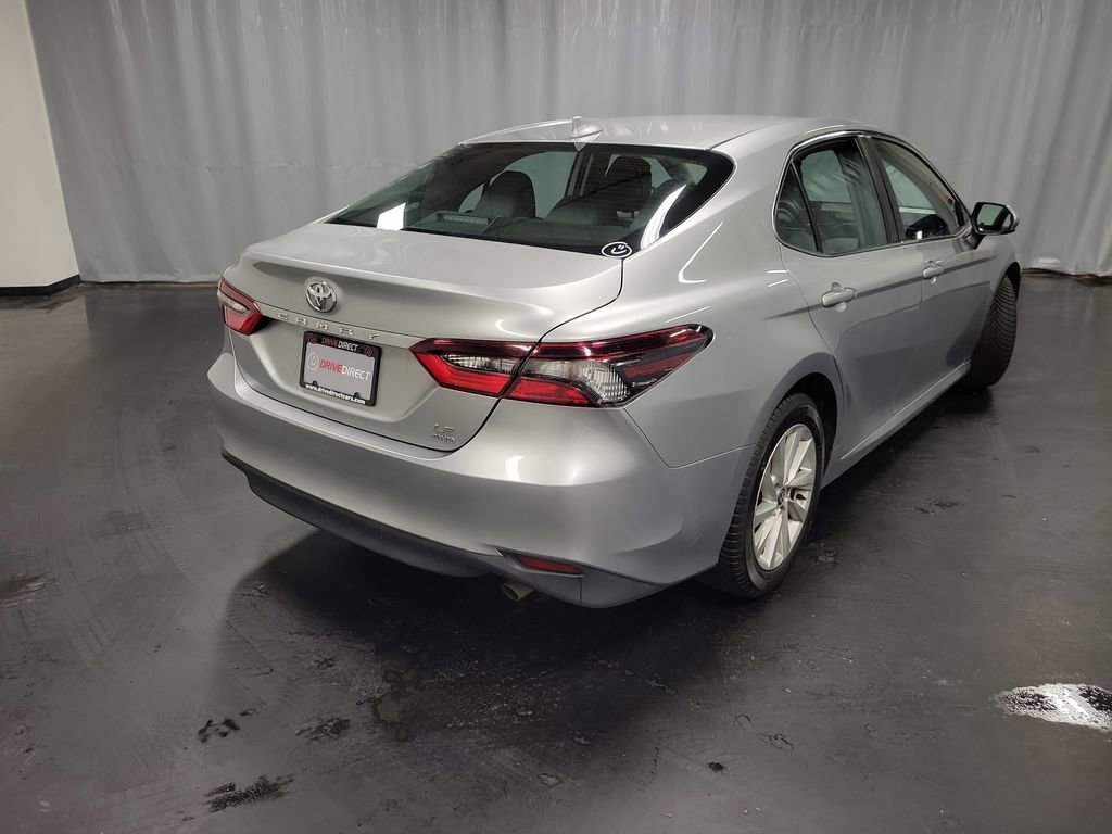 Used 2022 Toyota Camry LE AWD/4WD image 8
