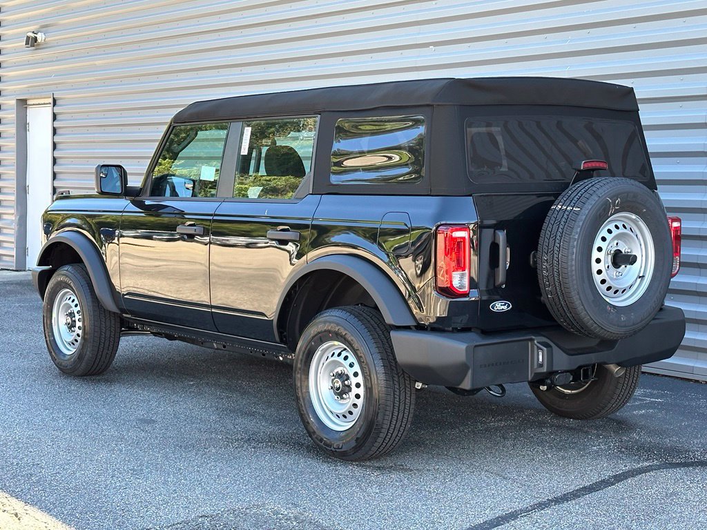 New 2026 Ford Bronco 4-Door AWD/4WD image 31