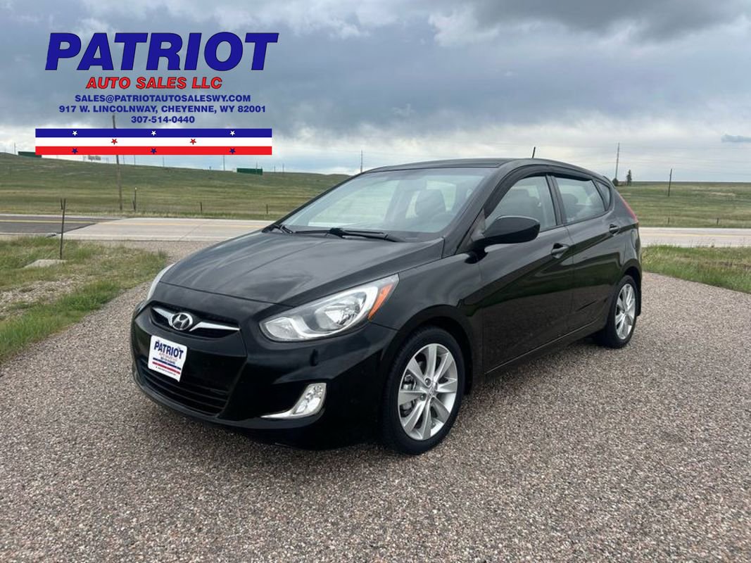 Used 2012 Hyundai Accent SE