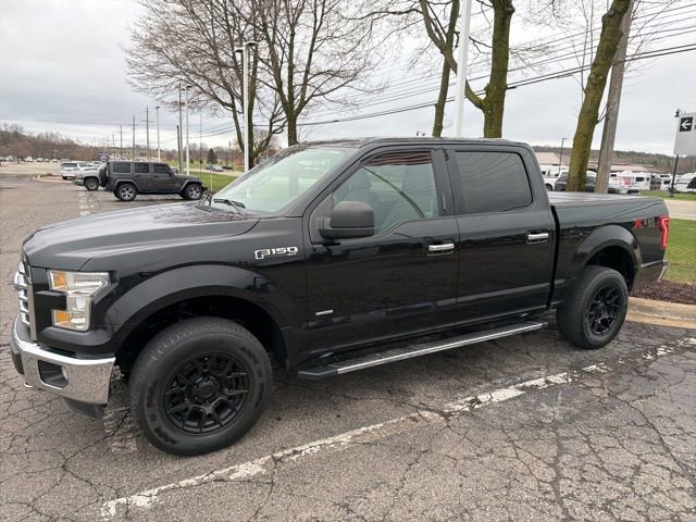 Used 2016 Ford F150 XLT w/ XTR Package image 2