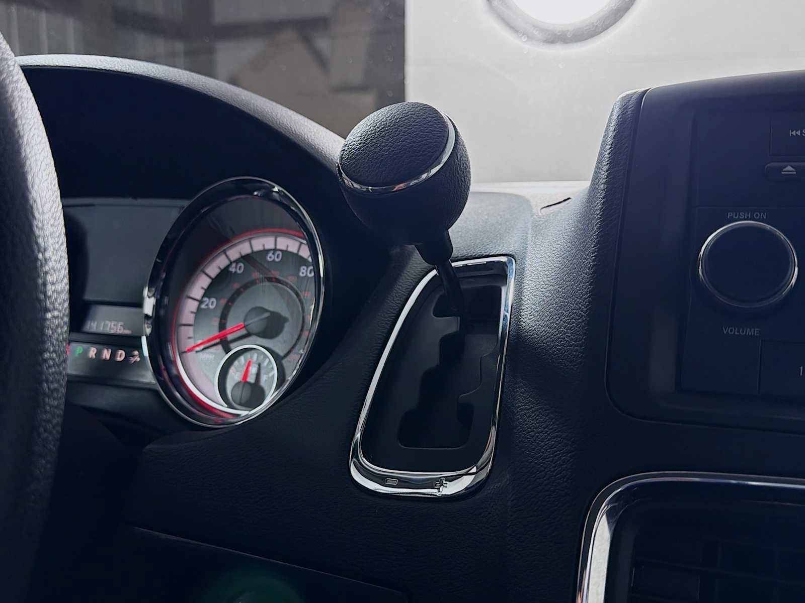 Used 2014 Dodge Grand Caravan American Value Package image 13