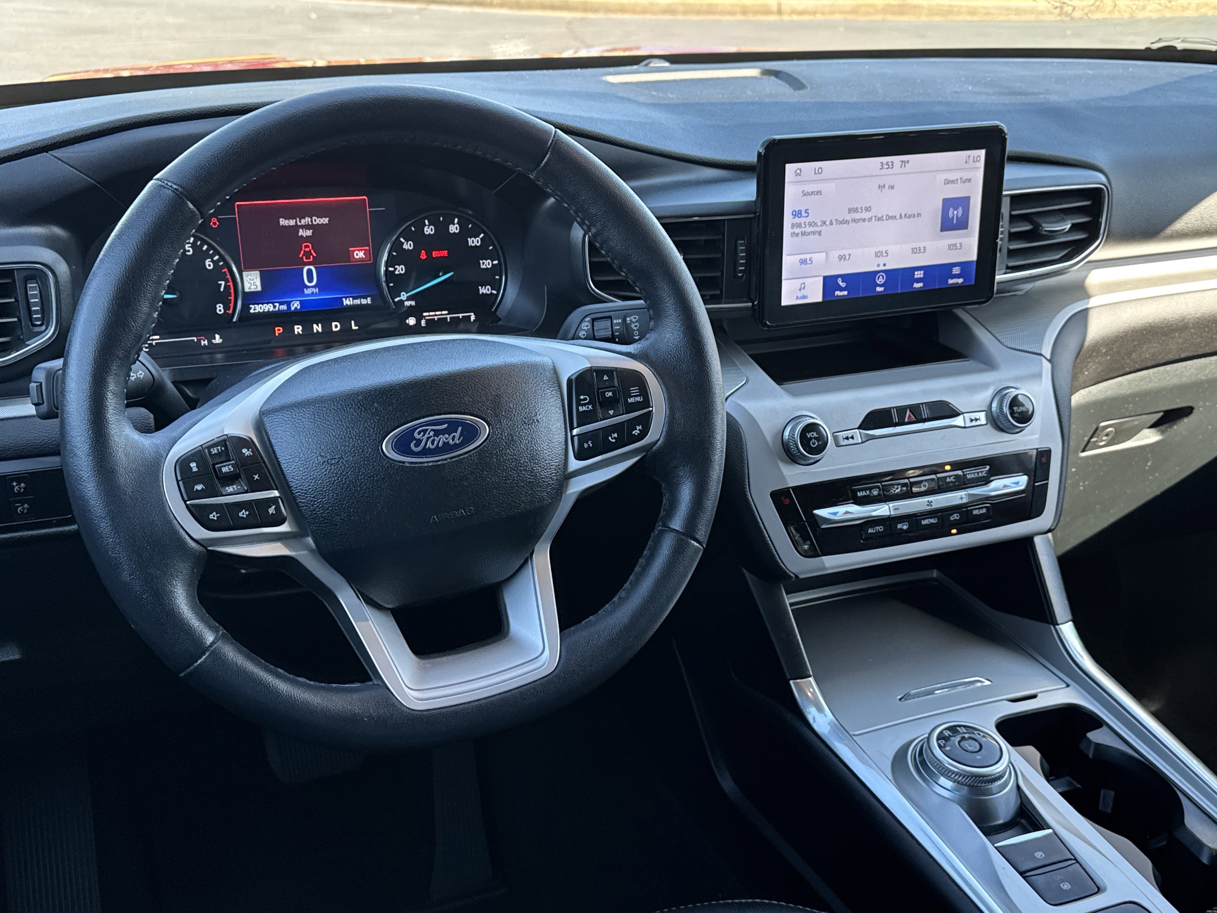 Used 2023 Ford Explorer XLT w/ Equipment Group 202A image 27