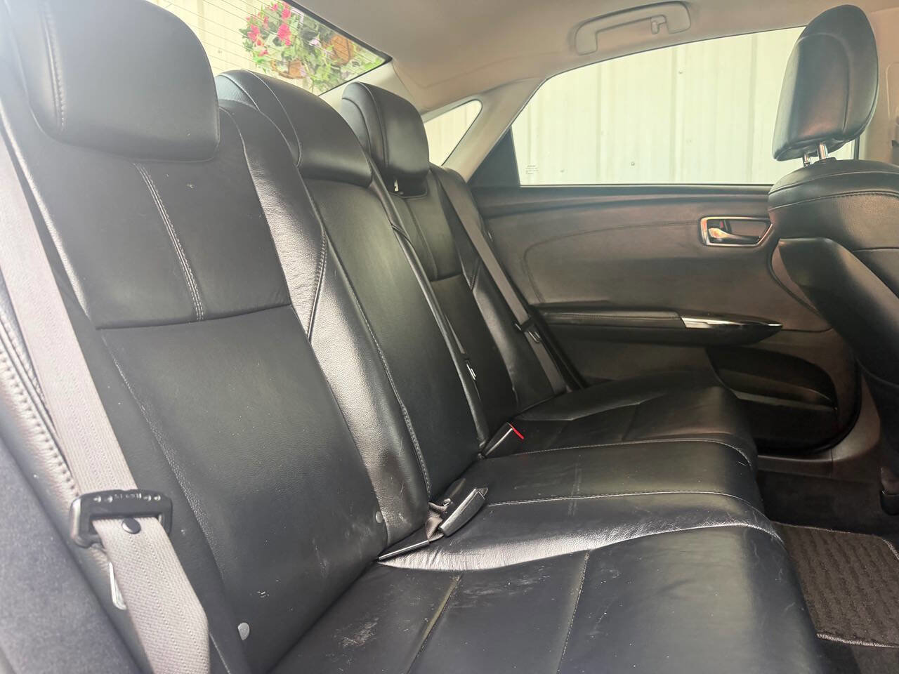 Used 2013 Toyota Avalon XLE Premium image 16