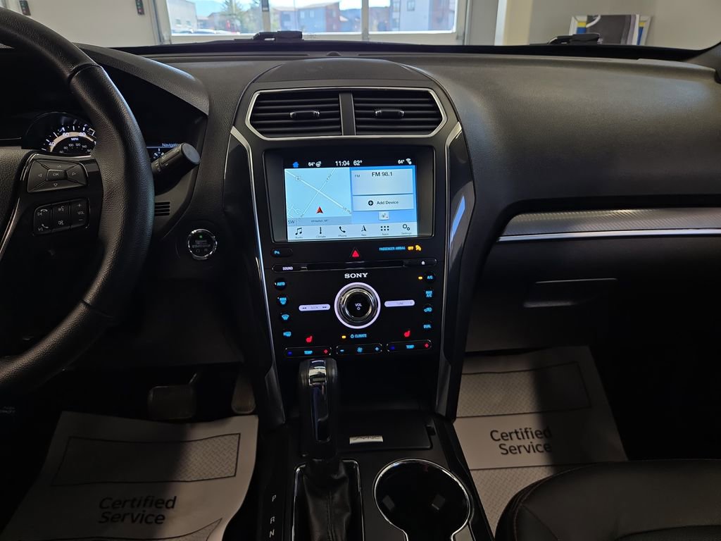 Used 2018 Ford Explorer Sport AWD/4WD image 23