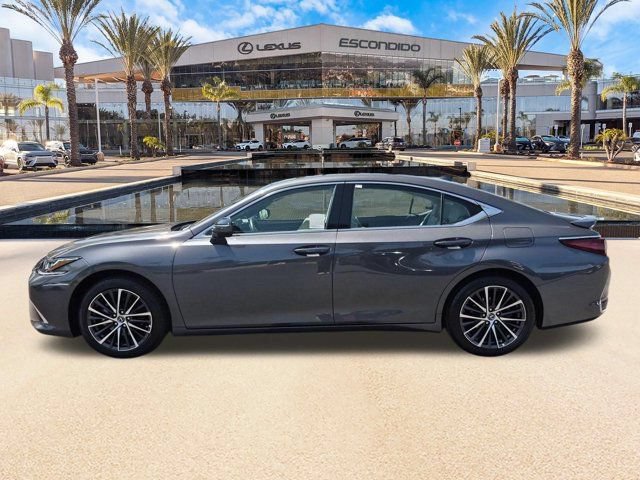 Used 2025 Lexus ES 300h w/ Premium Package FWD image 8