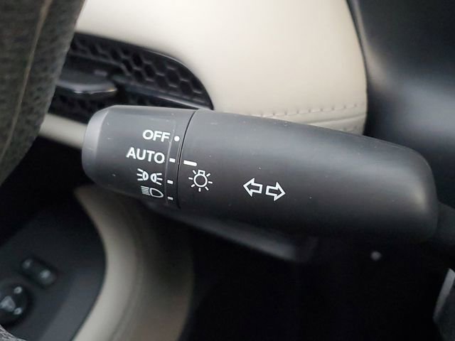 Used 2023 Honda HR-V LX image 19